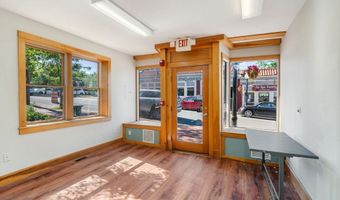 14-16 18 Friend St, Amesbury, MA 01913