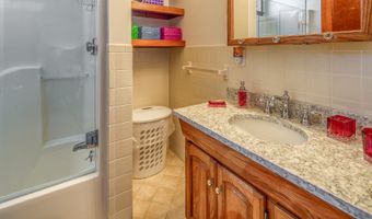 47 E Chop Dr Unit 3, Oak Bluffs, MA 02557