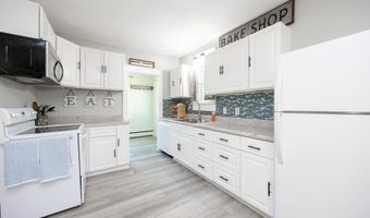 52 WILSON Ave, Gilbertsville, PA 19525