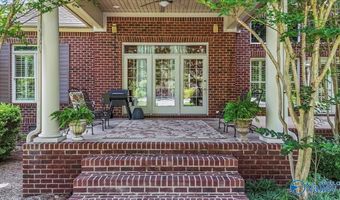 280 St Andrews Ln, Albertville, AL 35951