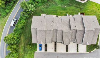 607 Santa Clara Dr, Asheville, NC 28806