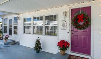 107 HOLIDAY Ln, Auburndale, FL 33823