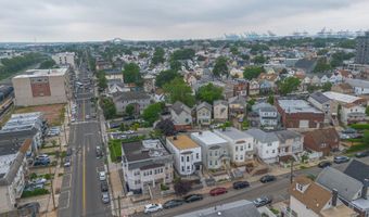 52 E 48TH St, Bayonne, NJ 07002