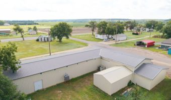 518 3rd Ave, Alton, KS 67623