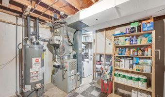 5538 Silverpoint Dr, Cincinnati, OH 45247