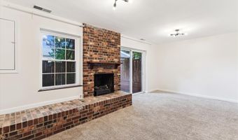 8366 GLASTONBURY Ct, Annandale, VA 22003