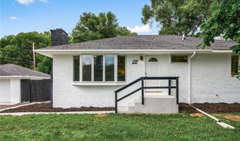 729 40th Ln, Anoka, MN 55303