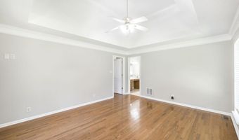 355 Old Oak, Macon, GA 31216