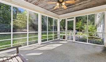 3548 N VALLEY St, Arlington, VA 22207