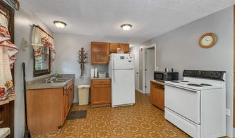 177 Alton Shores Rd, Alton, NH 03810