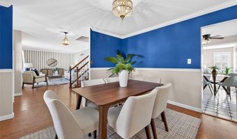 618 Running Creek Dr, Ballwin, MO 63021