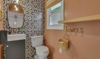 10889 Ridge Rd SW, Amanda, OH 43102