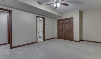 20 Forrests Edge Ct, Indianapolis, IN 46227
