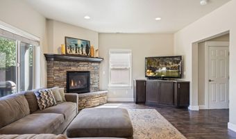 3523 NE Crystal Springs Dr, Bend, OR 97701