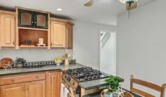 88 Nichols Rd, North Kingstown, RI 02852