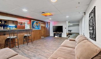 925 W LINDBERGH St, Appleton, WI 54914