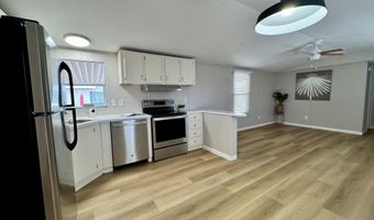2000 S APACHE Rd 260, Buckeye, AZ 85326