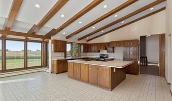 29296 L Ave, Adel, IA 50003