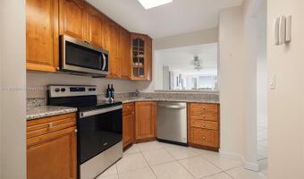 3375 N Country Club Dr 602, Aventura, FL 33180