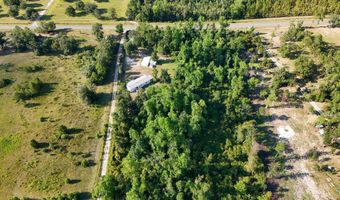 2139 Pike Pond Rd, Alford, FL 32420