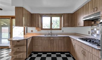 998 Wehrle Dr, Amherst, NY 14221