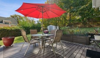 78 Main St, Bayonne, NJ 07035