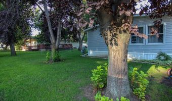 443 Piccadilly Cir, Bismarck, ND 58504
