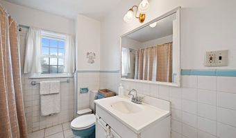 28 OBRIEN Ct, Bayonne, NJ 07002