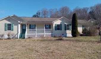 11 Valley View Manor Dr, Andrews, NC 28901