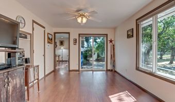 19600 S SOUTH END Rd, Oregon City, OR 97045