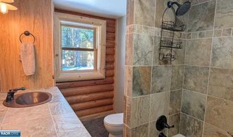 8854 River Dr, Angora, MN 55703