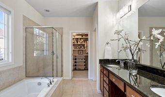 35 Greenside Ln 35, Acton, MA 01720