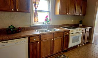 8015 Upton Rd, Amarillo, TX 79119