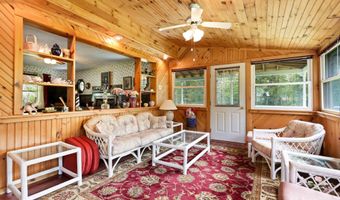 141 EMBILL Dr, Blakeslee, PA 18610