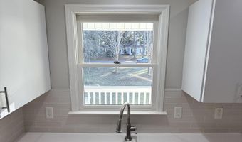 30 Barnwell Dr, Beaufort, SC 29907