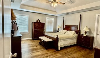 303 Oak Grove Dr, Bardstown, KY 40004