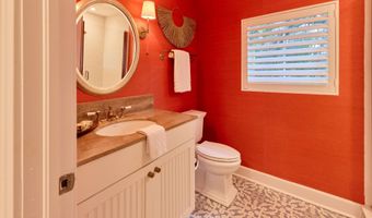 50 BEACH COTTAGE Ln, Atlantic Beach, FL 32233