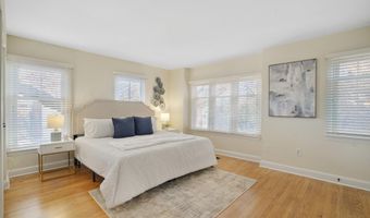 3135 14TH St S, Arlington, VA 22204