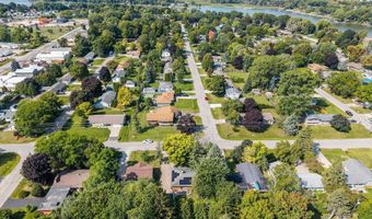 2570 PALISADES Ln, Appleton, WI 54915