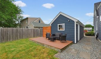 82 Leroy Dr, East Providence, RI 02915