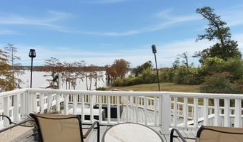 2540 Montyna Ln, Alford, FL 32420