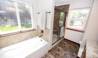 4525 E Rosemont Dr, Athol, ID 83801