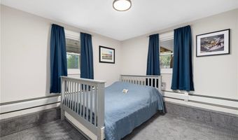 118 Pettee Ave, North Kingstown, RI 02852