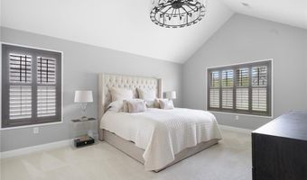 397 Sylvan Ct, North Kingstown, RI 02874