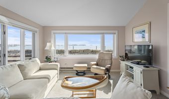 37 Seaview Ave, Branford, CT 06405