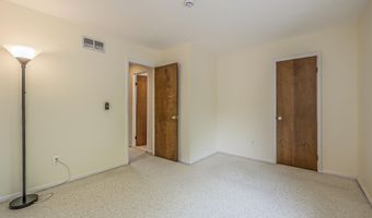 2503 Meade Ct, Ann Arbor, MI 48105