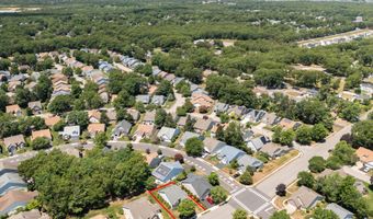 84 Chain Blvd, Bayville, NJ 08721