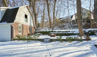 141 Storer Ave, Akron, OH 44302