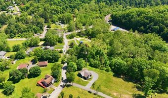 2420 Thomas Dr, Allison Park, PA 15101