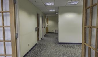 9 May St, Bangor, ME 04401